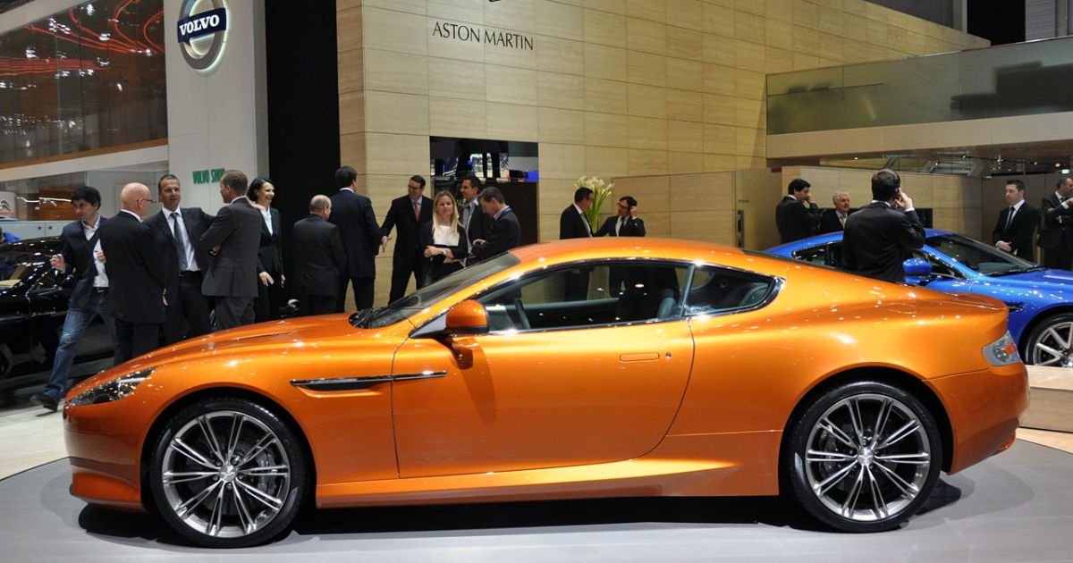 Aston Martin Virage_6