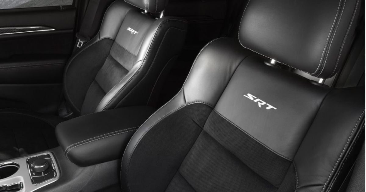 2012 Jeep Grand Cherokee SRT8_11