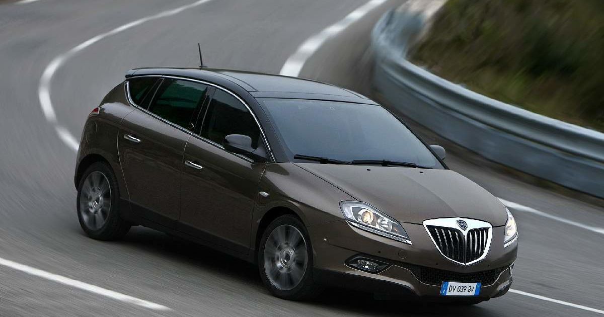 Lancia Delta_9