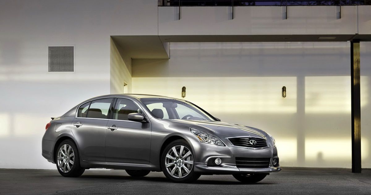 Вместо замерзшей Audi американцу подарили Infiniti G37
