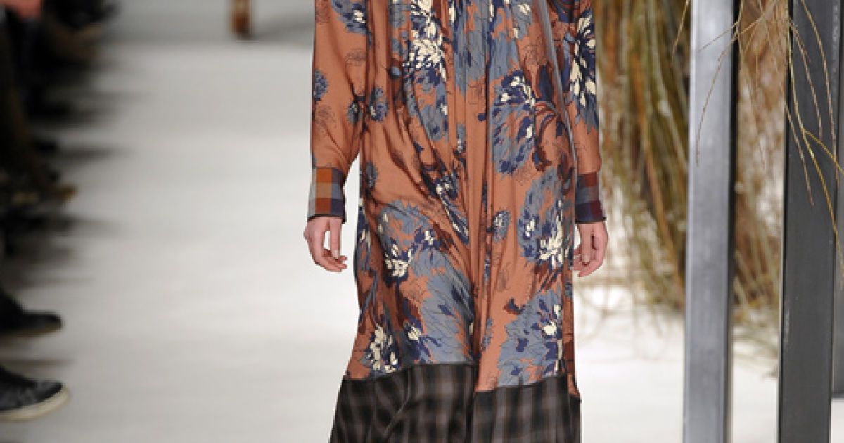 Kenzo прет-а-порте осень-зима 2010-2011 (East News)