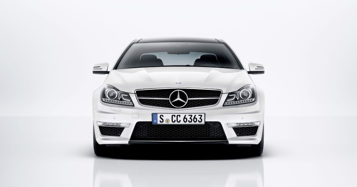 AMG представила заряженное купе C-класса