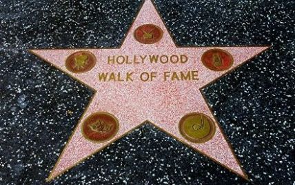 Аллея славы в Голливуде отмечает 51 год существования