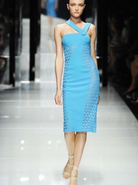 Versace прет-а-порте весна-лето 2011 (East News) / © 