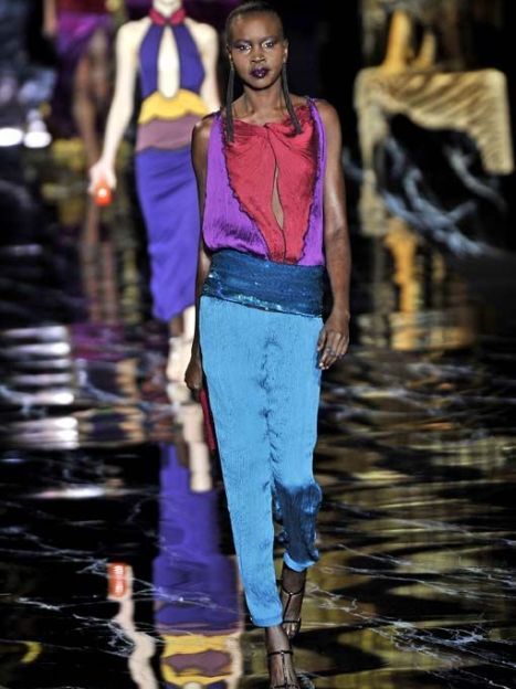 Louis Vuitton прет-а-порте весна-лето 2011 (East News) / © 
