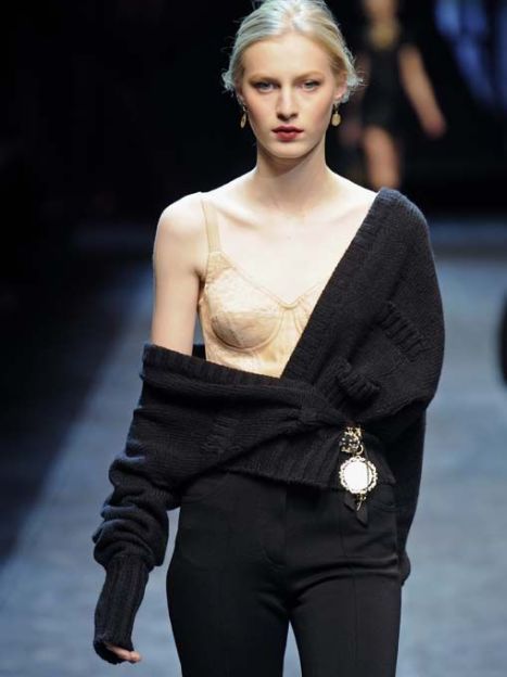 Dolce&Gabbana прет-а-порте осень-зима 2010-2011 (East News) / © 