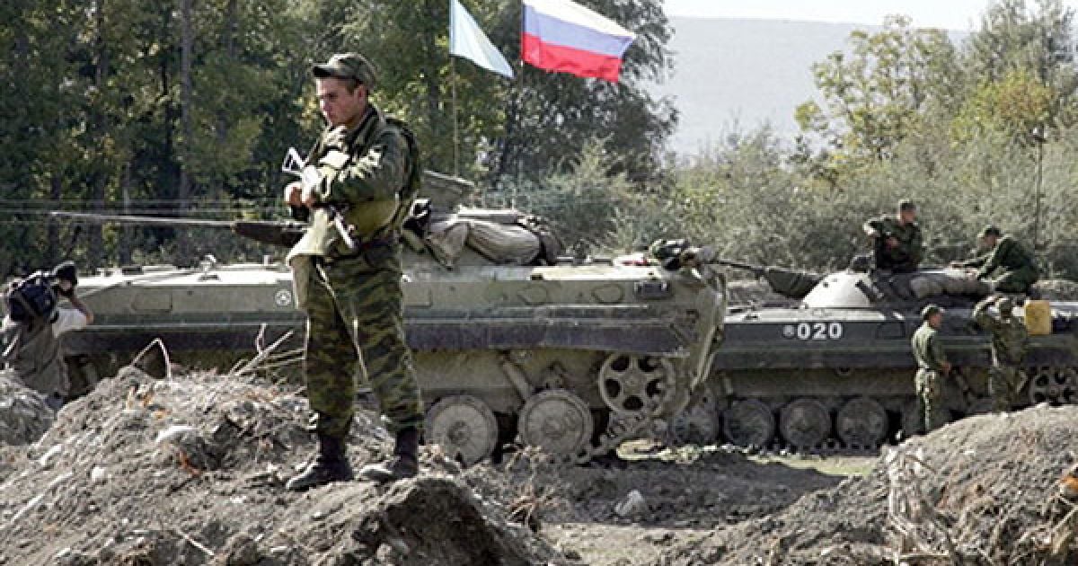 Солдати-строковики почали скаржитися