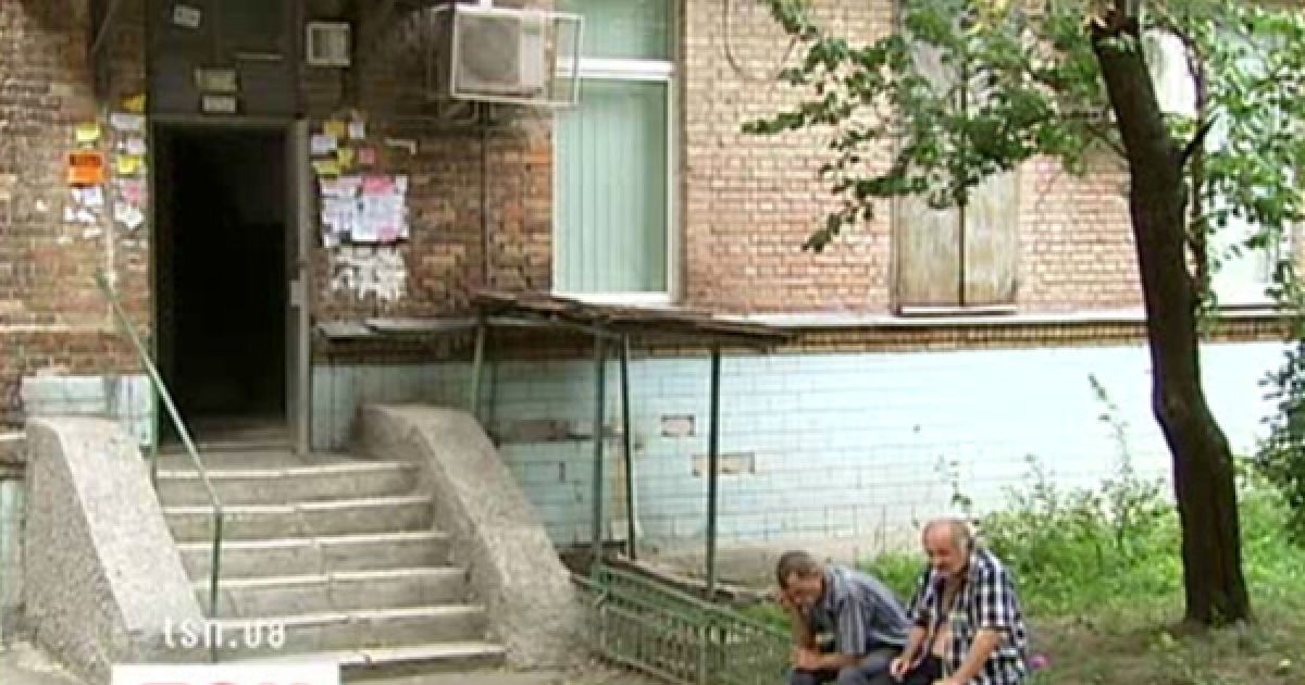 Жителів "хрущовок" переселять.