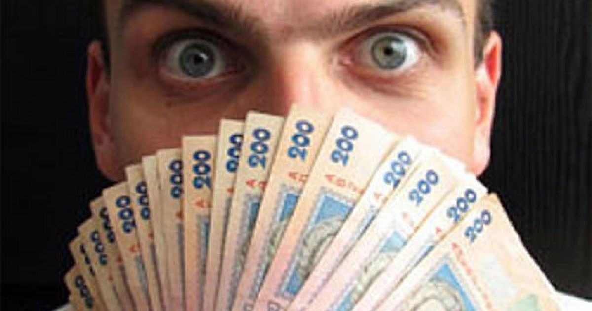 Бензин та "комуналка" очолили український рейтинг подорожчання