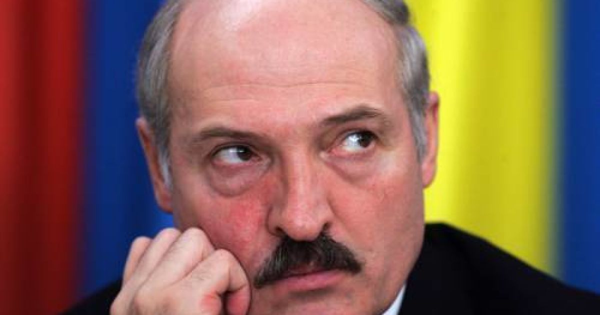 Президенту Білорусії  сьогодні  - 56 років.