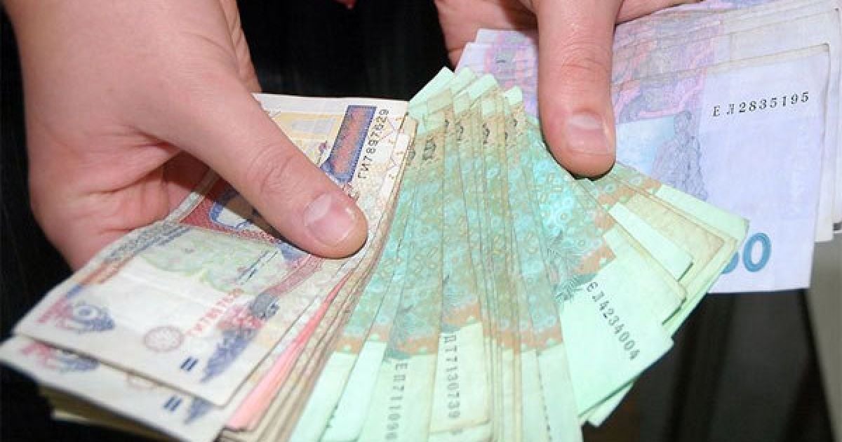 Шахраям невигідно "малювати" гривні