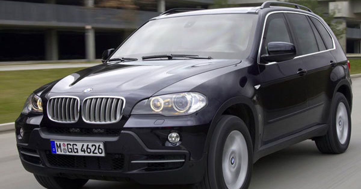 Покупка дорогого авто за державні кошти не пройшла