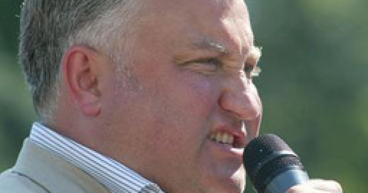 Загиблий у 1978&ndash;1980 навчався в Калінінському суворовському воєнному училищі