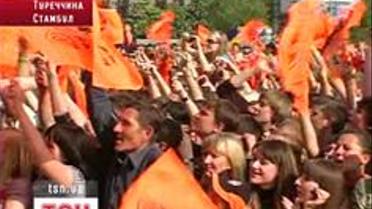 Вболівальники “Шахтаря” відзначали перемогу всю ніч