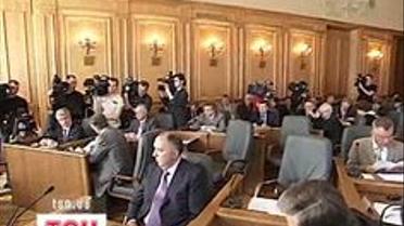 Луценка відсторонили