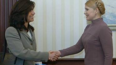 Тимошенко про антикризові закони