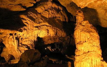 У кримській печері розбилася дівчина-спелеолог