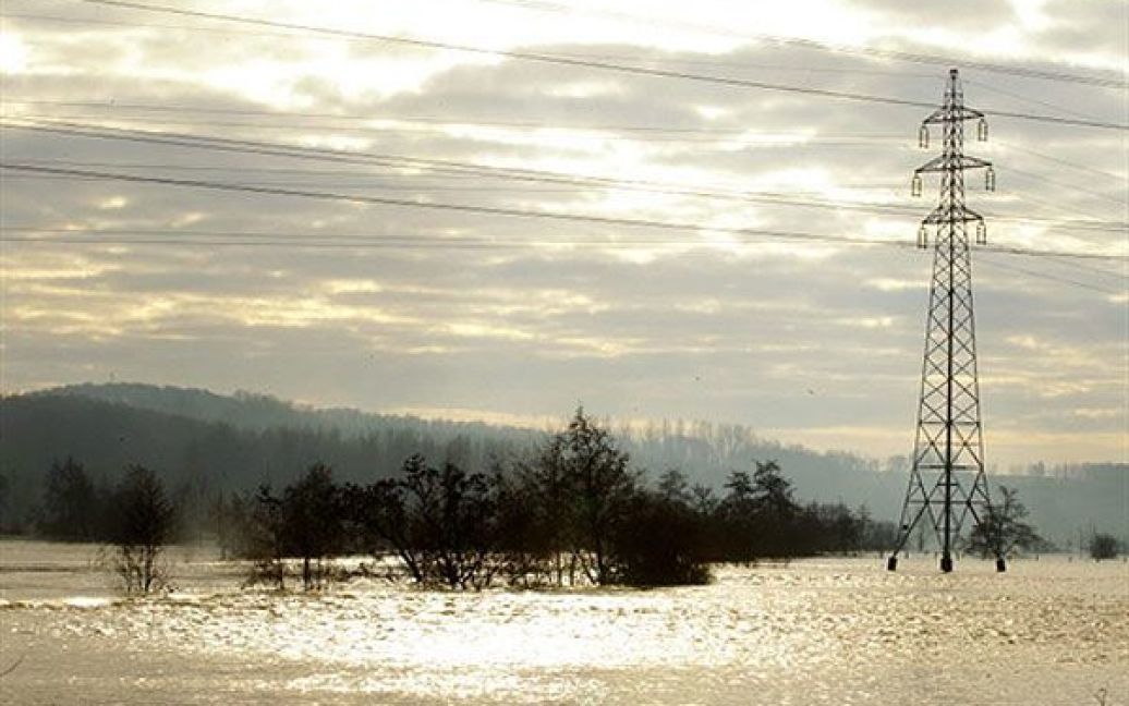 Поблизу міста Кондрен, Північна Франція, де вийшла з берегів річка Уаза / © AFP