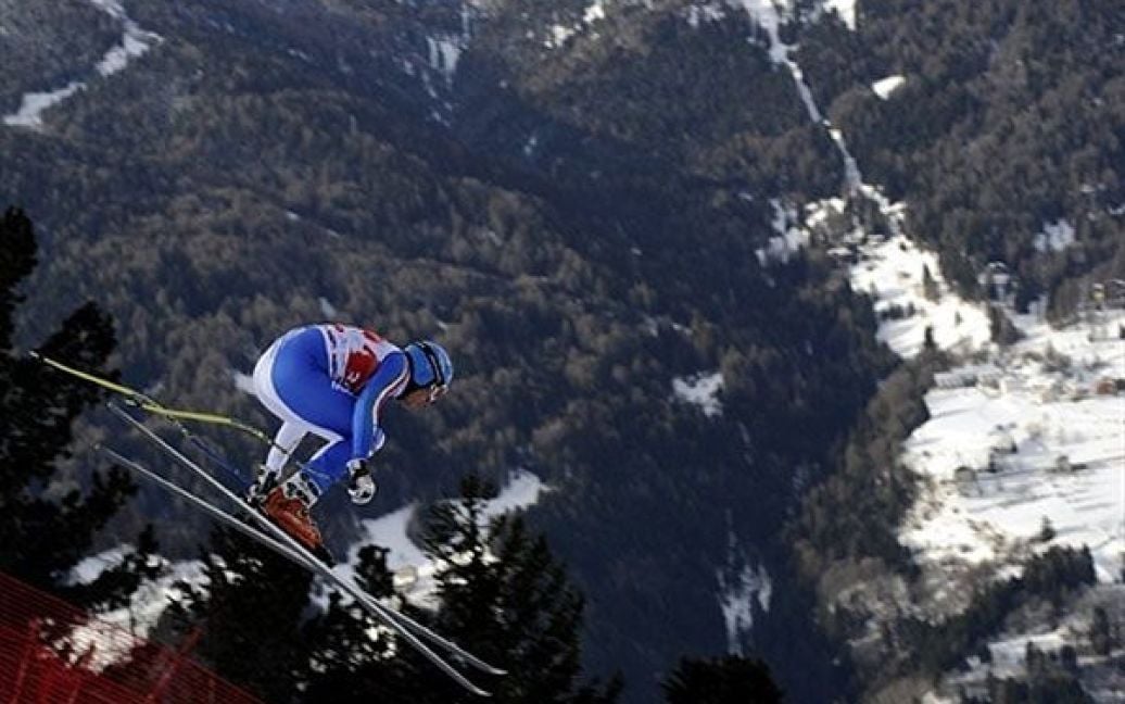 Італія, Борміо. Італійський лижник Крістоф Іннерхофер під час
підготовки до Кубку світу зі швидкісного спуску серед чоловіків. / © AFP