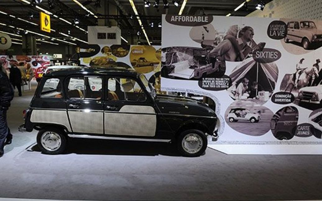 Легендарний Renault 4L, який випускали у 60-х рр. минулого століття. / © AFP