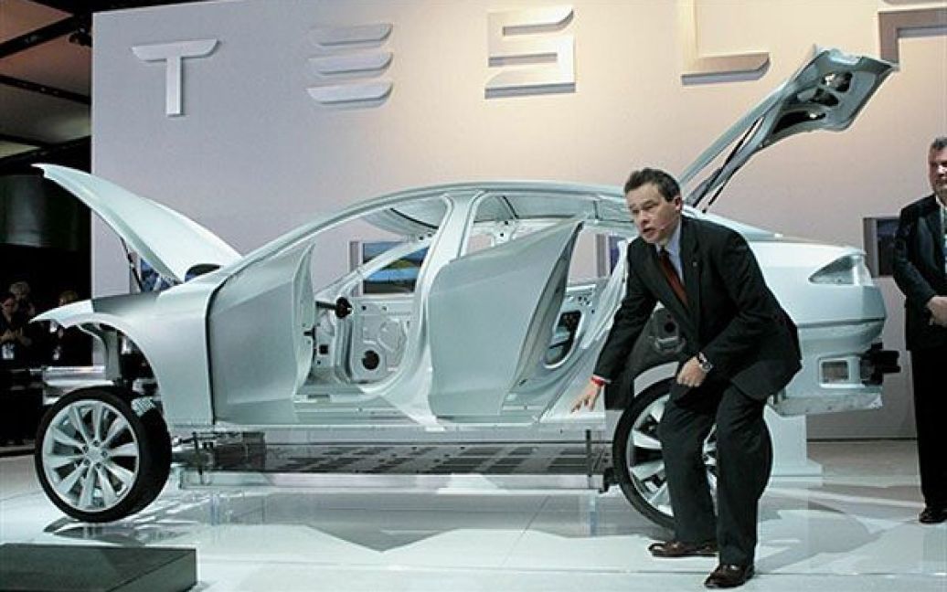 Модель Tesla Model S "у розрізі" / © AFP