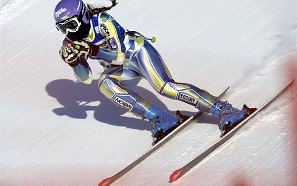 Швеція, Ааре. Спортсменка зі Cловенії Тіна Мейз бере участь у змаганнях серед жинок на Кубку світу зі швидкісного спуску в Ааре. / © AFP