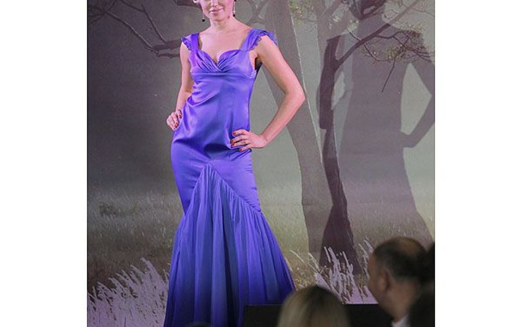 Дизайнерське плаття від Наталії Кличко було миттєво куплене. / © 
