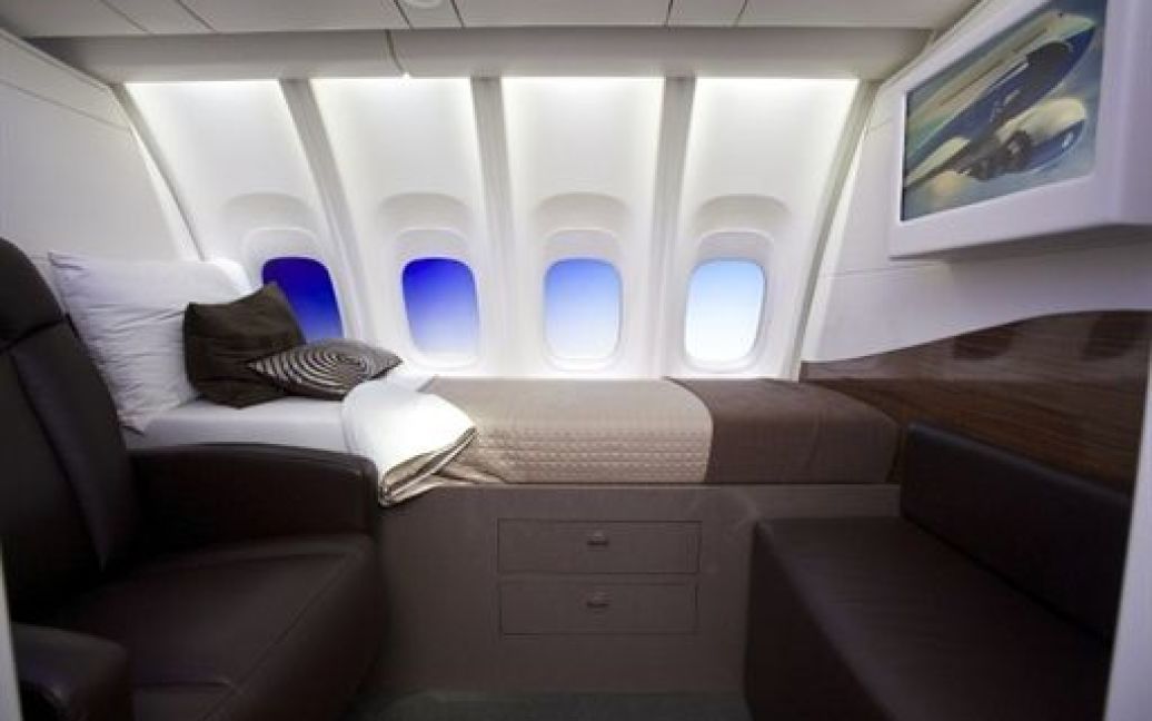 Boeing 747-8 Intercontinental є найдовшим пасажирським літаком у світі / © AFP
