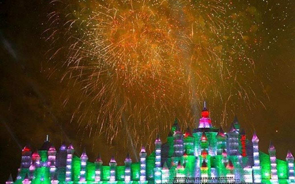 У Харбіні (Китай) відкрився 12-ий міжнародний фестиваль снігу і льоду / © AFP
