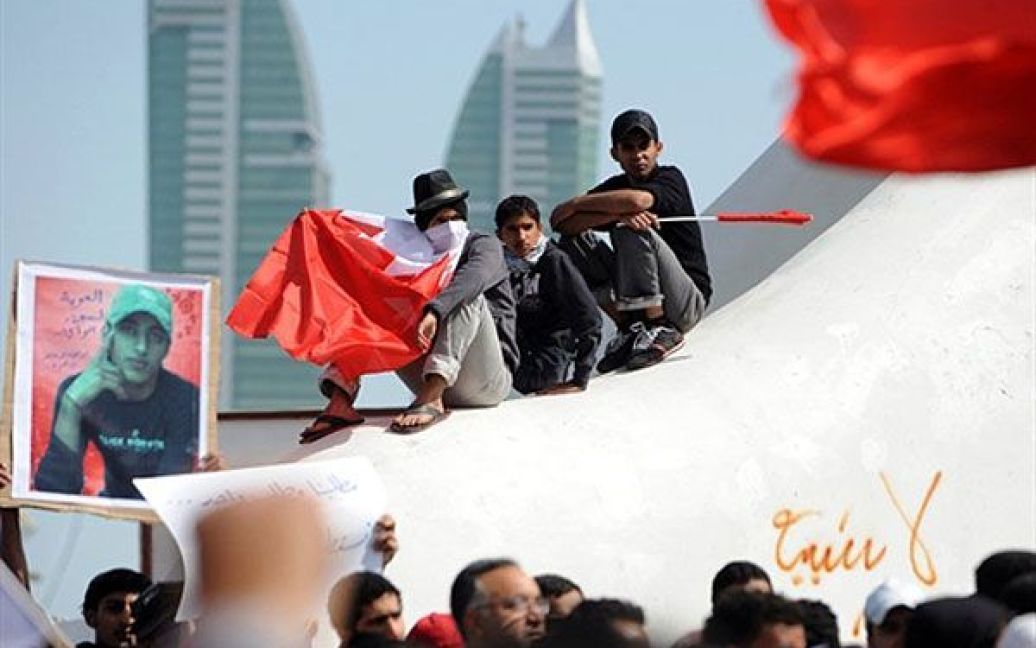 Тисячі демонстрантів зібралися на центральній площі столиці королівства Бахрейн Манамі / © AFP