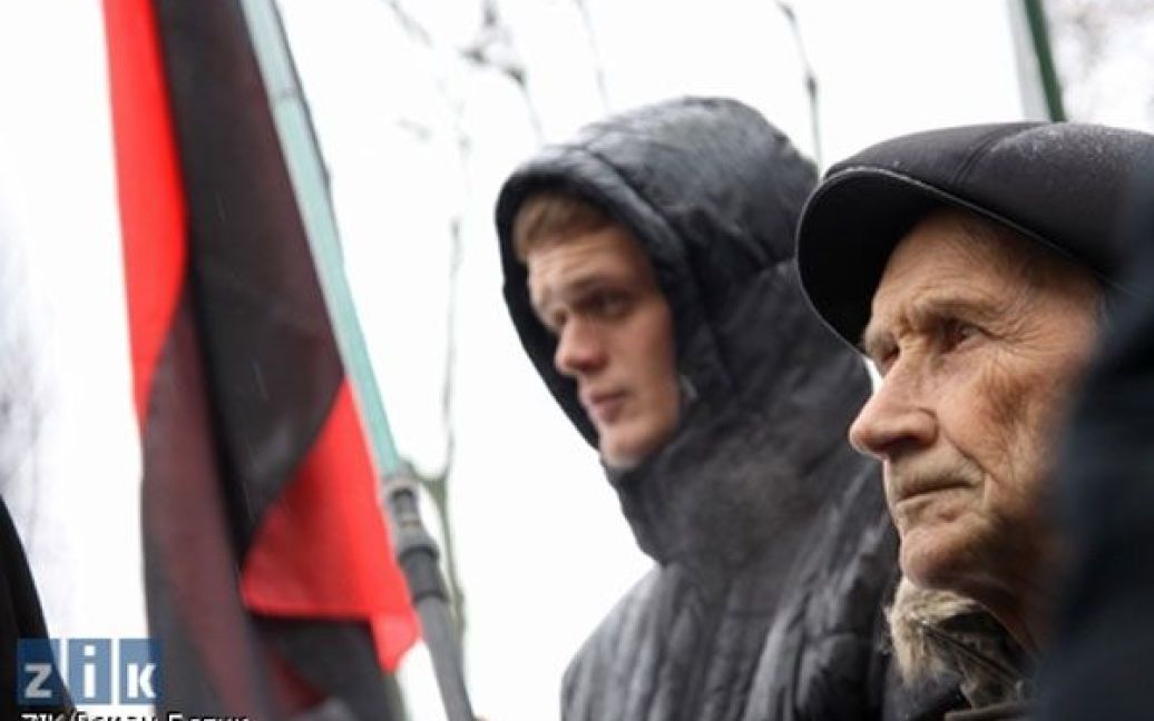 У Львові провели мітинг на знак протесту проти заяви Путіна про внесок українського народу в перемогу у Другій світовій війні. / © zik.com.ua