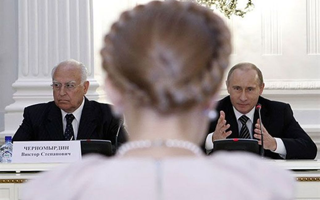 Віктор Черномирдін бере участь у зустрічі Володимира Путіна і Юлії Тимошенко. Москва, 2008 рік. / © AFP