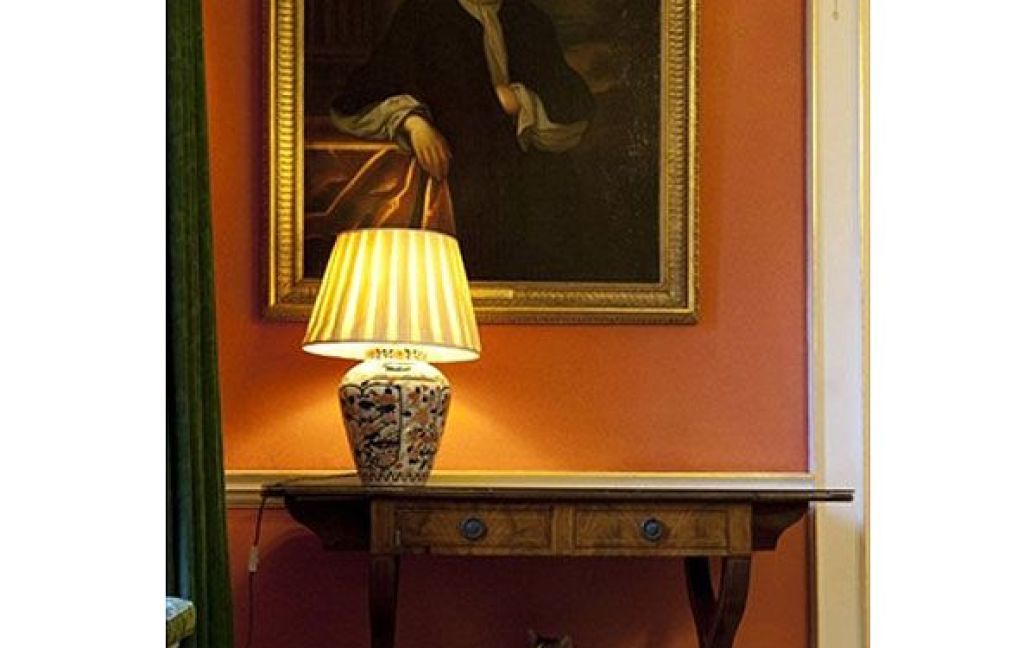 Британський прем&#039;єр-міністр Девід Кемерон найняв до штату своїх співробітників кота на прізвисько Ларрі. / © AFP