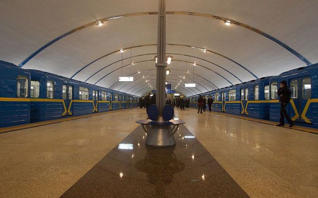 Станції оздоблені гранітом, мармуром та керамічними плитками / © Украинское Фото