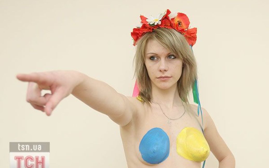 А ты записался в FEMEN? / © 