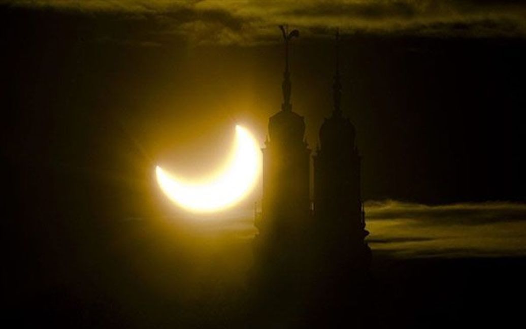 Всього мешканці Землі у новому році можуть стати свідками шести затемнень - чотирьох часткових сонячних і двох повних місячних. / © AFP
