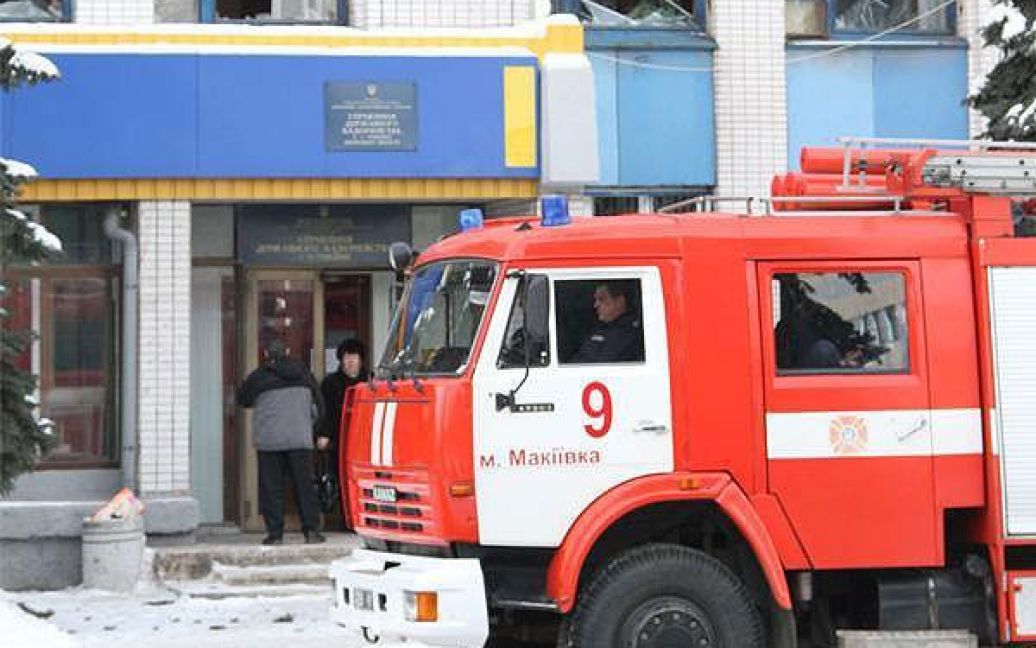 МВС України заявило, що поряд з місцями вибухів в Макіївці знайдений конверт з вимогами передачі великої суми грошей і загрозою ще п&#039;яти вибухів. / © donbass.ua