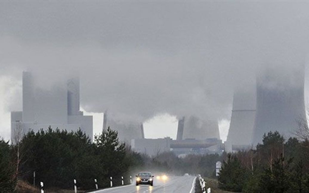 Німеччина. Електростанція Боксберг поблизу шахт, де видобувають лігніт (буре вугілля). / © AFP