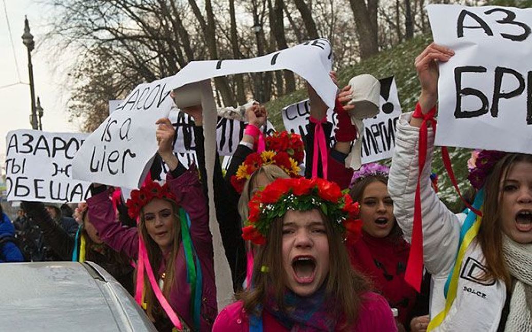Жіночий рух FEMEN провів у Києві акцію проотесту "Кабінет М" / © Жіночий рух FEMEN