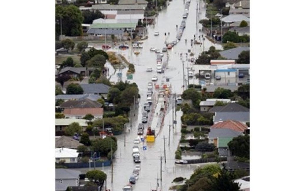 Уряд сусідньої Австралії прийняв рішення направити до Крайстчерч відразу кілька рятувальних загонів / © AFP