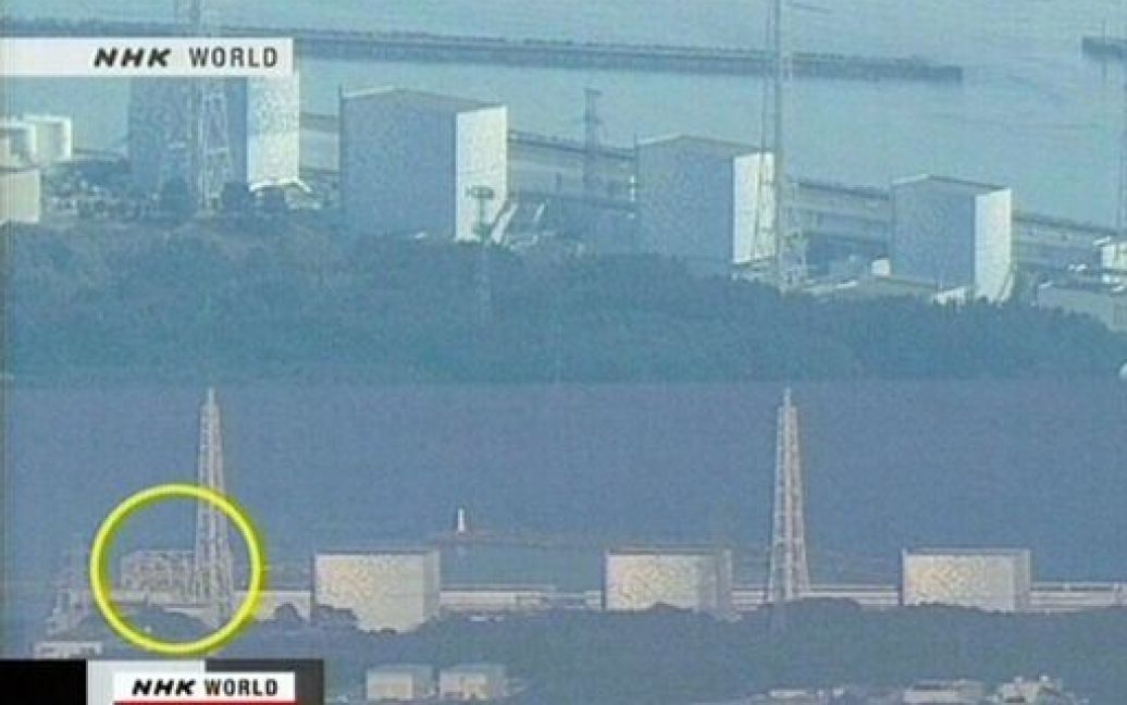 На четвертому енергоблоці аварійної АЕС "Фукусіма" у басейні для відпрацьованого ядерного палива закипіла вода. / © 