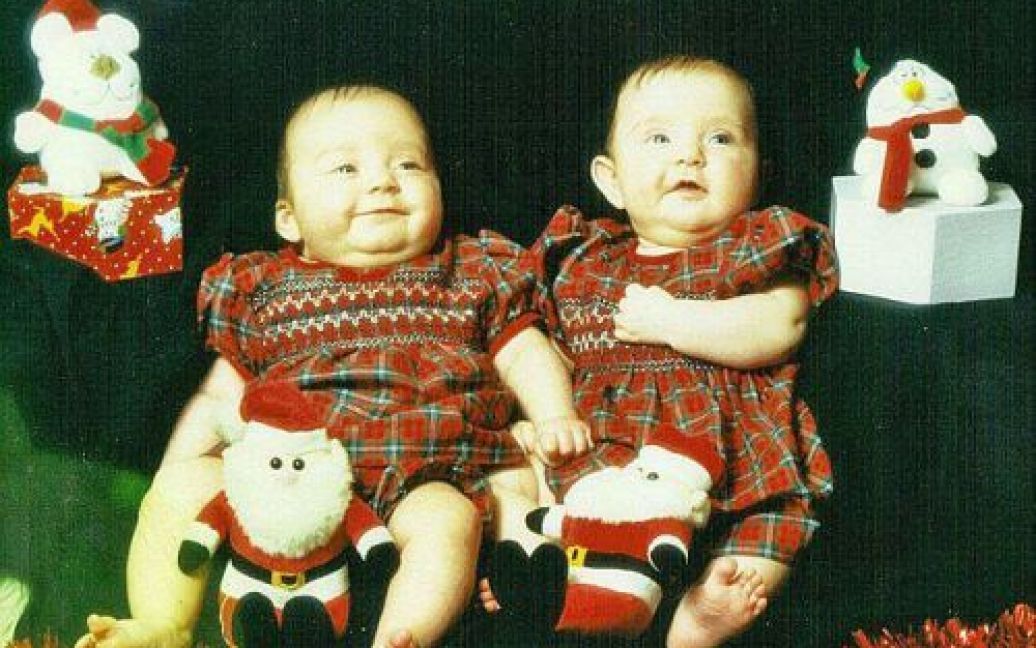 Американка народила близнюків з різницею в 11 років / © The Daily Mail
