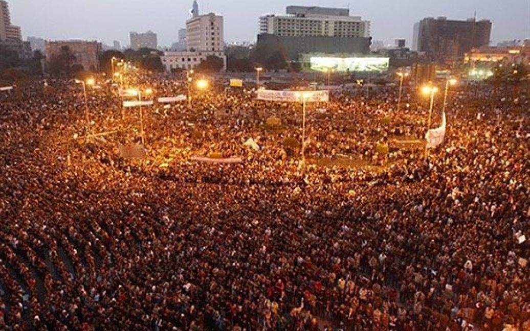 Єгипет, Каїр. Тисячі єгиптян зібралися на площі Тахрір у Каїрі на "Марш мільйонів". Демонстранти закликають президента країни Хосні Мубарака піти. / © AFP