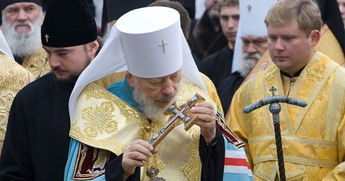 ...і попросив Божого благословення на наступний рік. / © President.gov.ua
