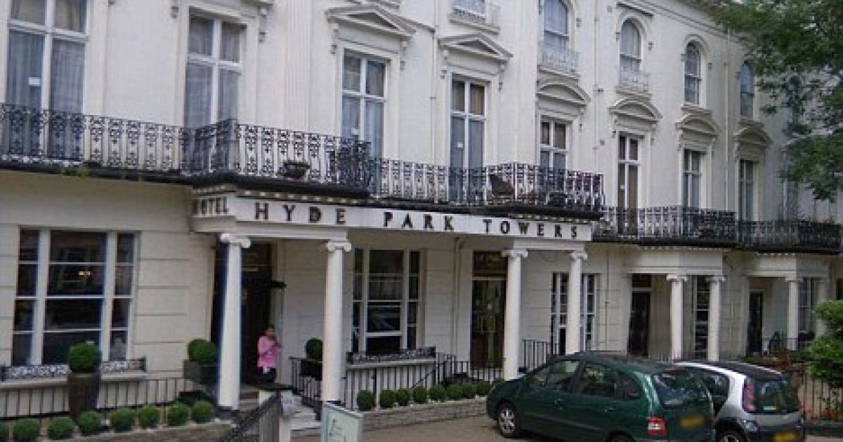 Hyde Park Towers Hotel в Лондоні