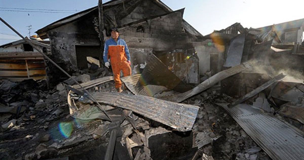 За даними місцевих ЗМІ, на острів обрушилося близько 200 снарядів. / © AFP