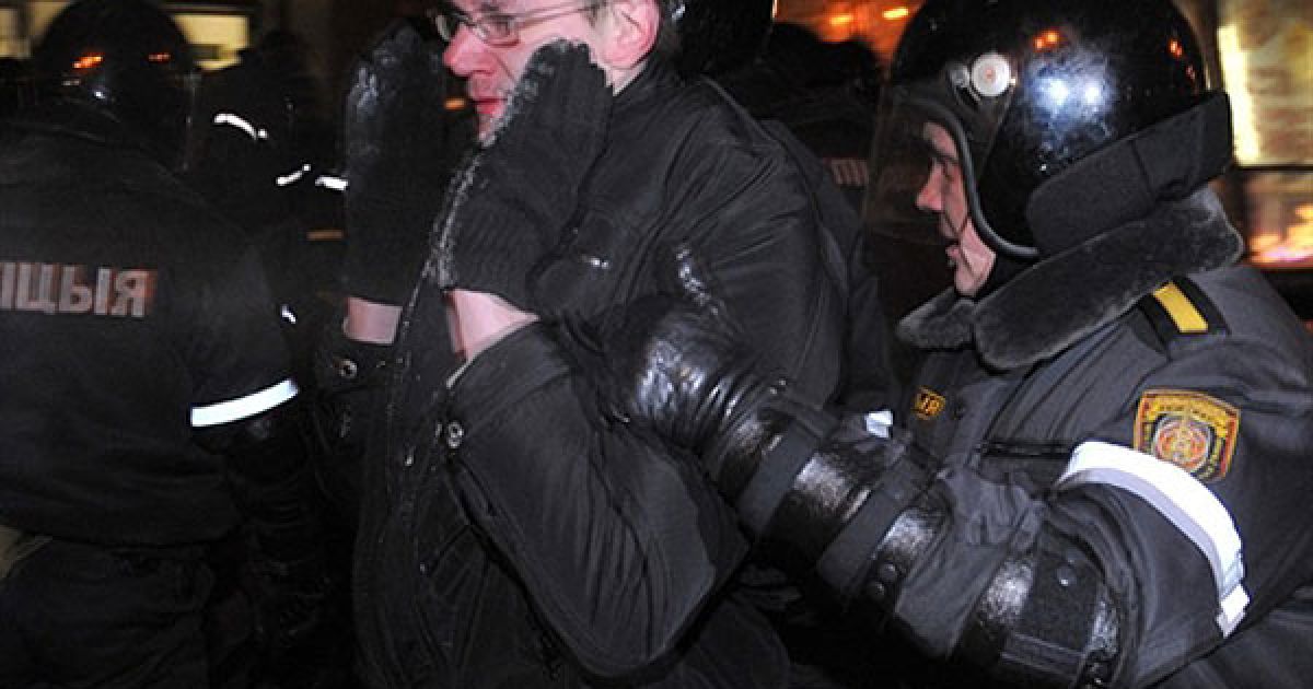Близько 600 учасників мітингів опозиції, які пройшли у Мінську, були затримані та засуджені до адміністративних арештів. / © AFP