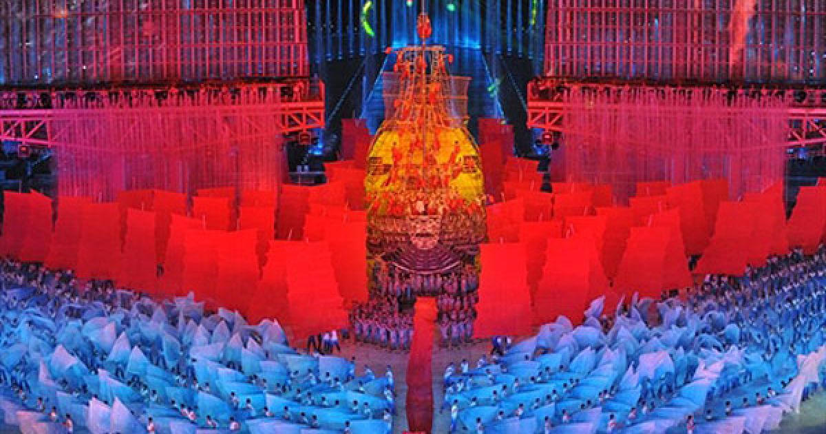 Урочиста церемонія відкриття 16-их Азіатських ігор у китайському місті Гуанчжоу. / © AFP