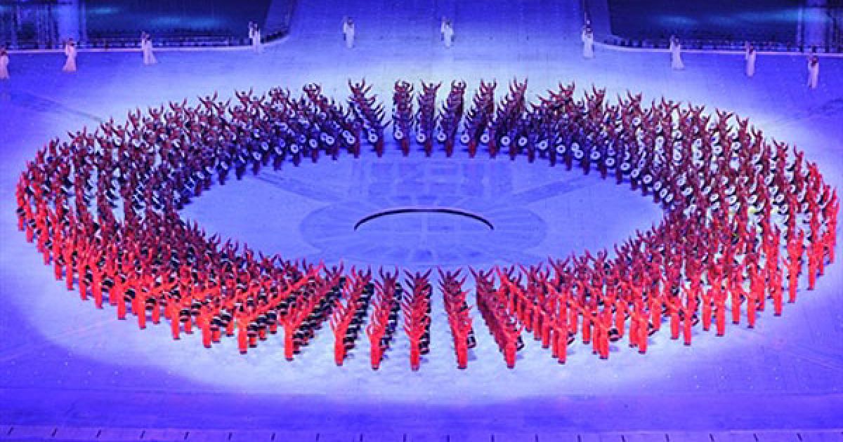 Урочиста церемонія відкриття 16-их Азіатських ігор у китайському місті Гуанчжоу. / © AFP