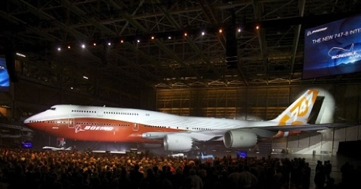 Постачання нового Boeing 747-8 Intercontinental почнуться наприкінці 2011 року. / © AFP
